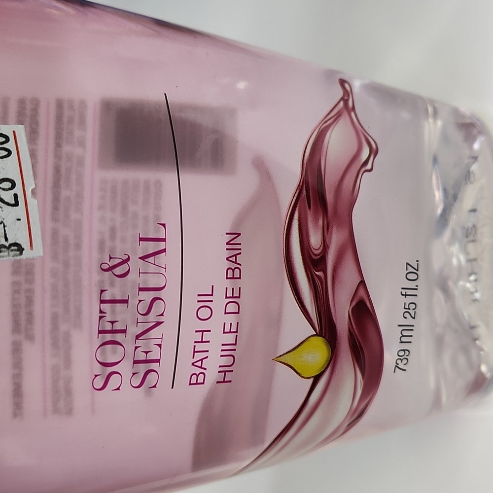 Avon Skin So Soft Soft & Sensual Bath Oil - Pink - Picture 3 of 3
